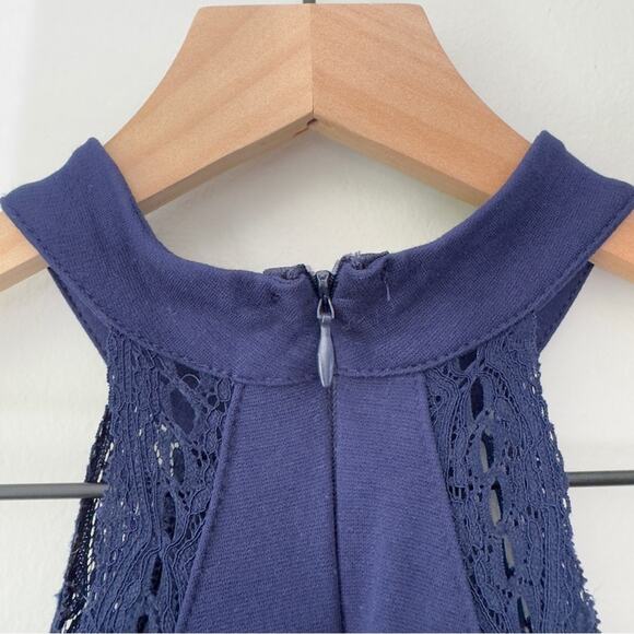 Lulus Lace Edge Cutout Waist Mini Dress Sleeveless High Neck Zip Up USA Made EUC - Picture 7 of 10